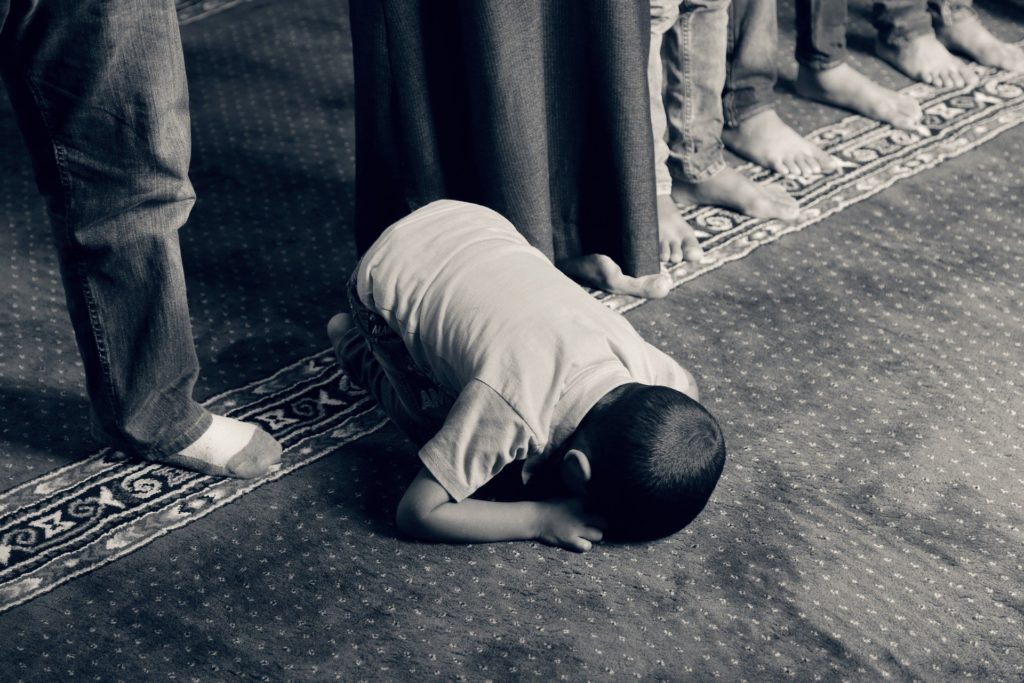 Comment faire la prière de contact